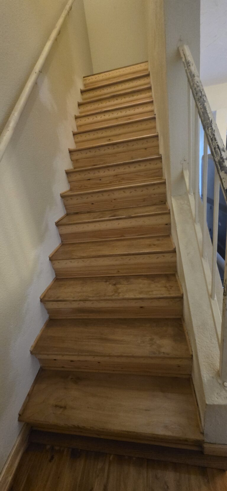 Stair Tread Installation in Phoenix — quality craftsmanship